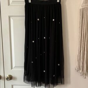 Her Destiny size M tuille pearl beaded skirt